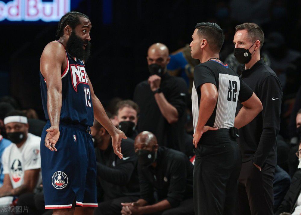 NBA单赛季连败纪录是26连败（76人和骑士），活塞接下来两场比赛将分别客场和主场连续面对篮网（东部第九）。